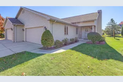 4911  Elmer Ln, Manitowoc, WI 54220 - Photo 1