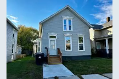 916  Grand Ave, Racine, WI 53403 - Photo 1