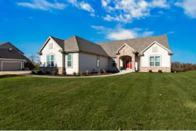 N58W19314  Fox River Way, Menomonee Falls, WI 53051 - Photo 1