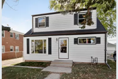 615  Blake Ave, South Milwaukee, WI 53172 - Photo 1