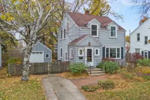 4941 N Hollywood Ave, Whitefish Bay, WI 53217 - Photo 1