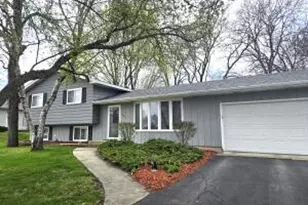 602 Parkwood Ln, Jefferson, WI 53549 - Photo 1