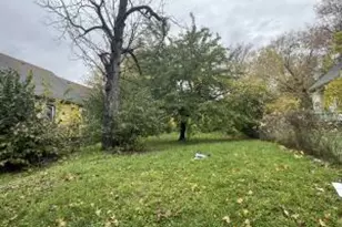 2725 N Richards St, Milwaukee, WI 53212 - Photo 1