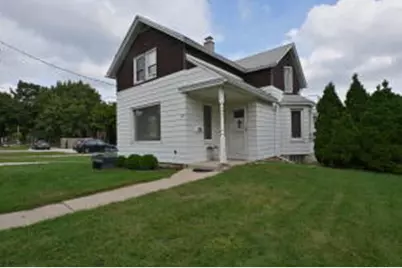 850  Glenview Ave, Wauwatosa, WI 53213 - Photo 1