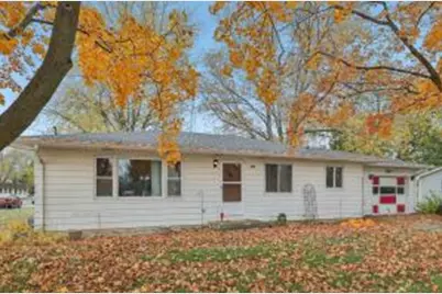 909  Mulberry St, Lake Mills, WI 53551 - Photo 1