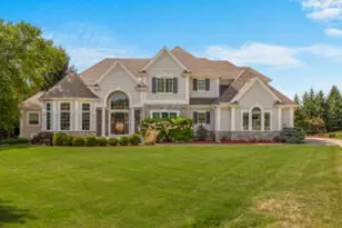 142 Preserve Ct, Grafton, WI 53024 - Photo 1