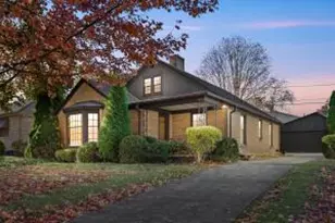 932 Kentucky St, Racine, WI 53405 - Photo 1