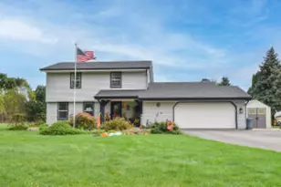 N67W33863 Loghouse Ct, Merton, WI 53066 - Photo 1