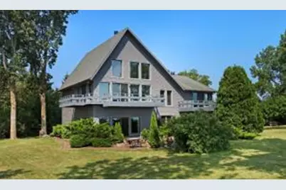 11505  Lakeshore Dr, Pleasant Prairie, WI 53158 - Photo 1