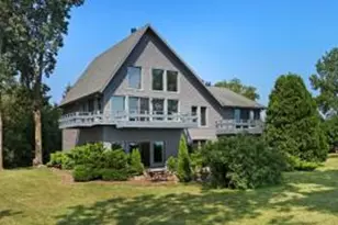 11505 Lakeshore Dr, Pleasant Prairie, WI 53158 - Photo 1