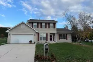 1112 Menomonee Ct, Fort Atkinson, WI 53538 - Photo 1