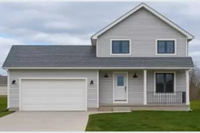 1453  Center St, Hartford, WI 53027 - Photo 1