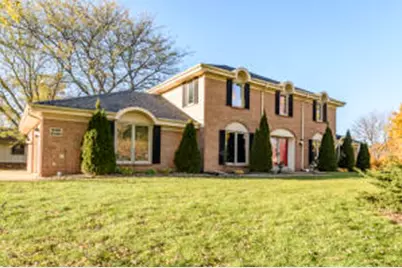 W199S7525  Lakeview Dr, Muskego, WI 53150 - Photo 1