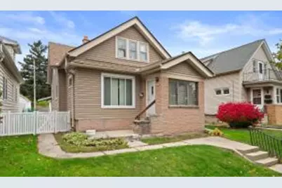 2065 S 71st St, West Allis, WI 53219 - Photo 1