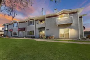 1101 S Sunnyslope Dr, Racine, WI 53406 - Photo 1