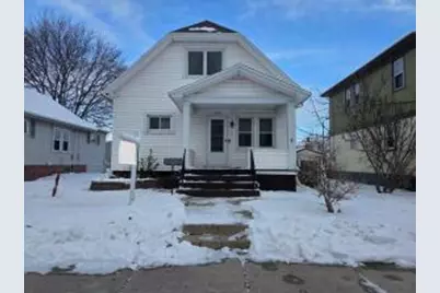 1346  Lenz Ct, Sheboygan, WI 53083 - Photo 1