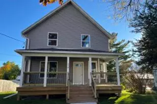 318 Monroe St, Fort Atkinson, WI 53538 - Photo 1