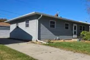 1708 Shoop St, Racine, WI 53404 - Photo 1