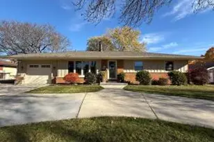 5400 S 22nd Pl, Milwaukee, WI 53221 - Photo 1