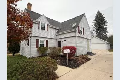 1712  28th St, Two Rivers, WI 54241 - Photo 1