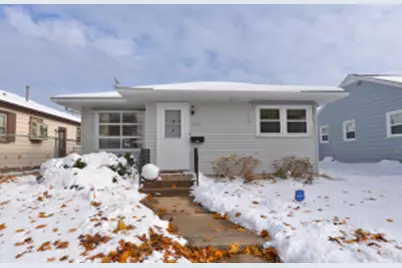 2031  Wustum Ave, Racine, WI 53404 - Photo 1