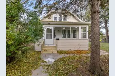 113 S 7th Ave, West Bend, WI 53095 - Photo 1