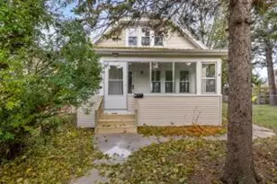 113 S 7th Ave, West Bend, WI 53095 - Photo 1