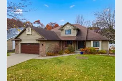 1200  Red Cedar Ct, Onalaska, WI 54650 - Photo 1