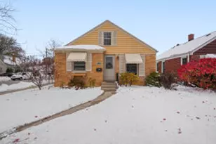 2225 Green St, Racine, WI 53402 - Photo 1
