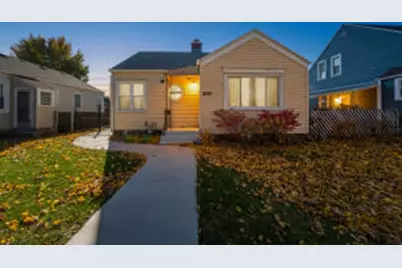 2109 W Oklahoma Ave, Milwaukee, WI 53215 - Photo 1