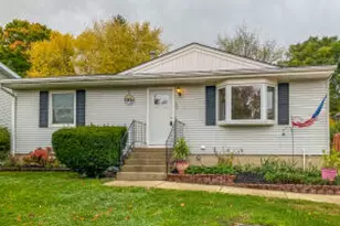 808 Birchwood Dr, Beaver Dam, WI 53916 - Photo 1