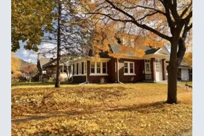103  21st St, La Crosse, WI 54601 - Photo 1
