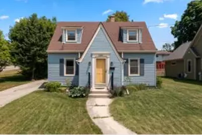 1206  15th Ave, Grafton, WI 53024 - Photo 1