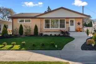 2621 Pine Grove Ave, Sheboygan, WI 53083 - Photo 1