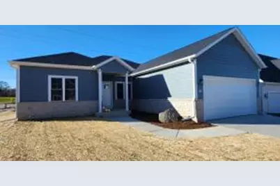 11532 W Tess Creek St, Franklin, WI 53132 - Photo 1