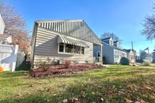 3138 N 89th St, Milwaukee, WI 53222 - Photo 1