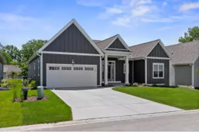 450  Sandy Cir, Pewaukee, WI 53072 - Photo 1