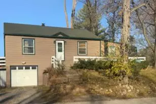 34144 Oakdale Ct, Burlington, WI 53105 - Photo 1