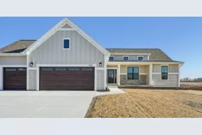 9902 N Migratory Ln, Mequon, WI 53097 - Photo 1