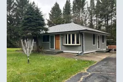 21310 W Woodland Dr, New Berlin, WI 53146 - Photo 1