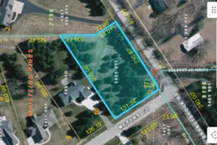 902 Meyers Ct, Wales, WI 53183 - Photo 1