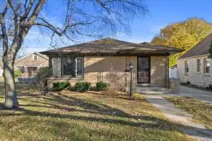 4350 N 40th St, Milwaukee, WI 53216 - Photo 1