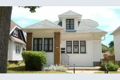 2908 N 51st St #8A, Milwaukee, WI 53210 - Photo 1