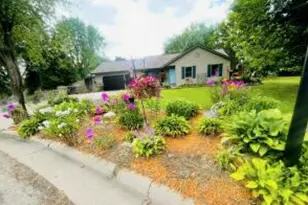 731 Sherwood Ln, Jefferson, WI 53549 - Photo 1