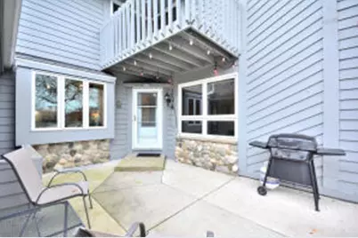 15735 W Brook Dr, New Berlin, WI 53151 - Photo 1