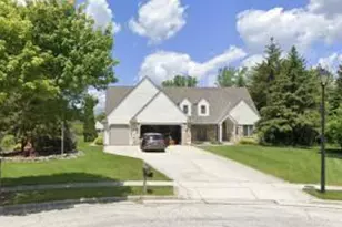 351 Streamside Ct, Grafton, WI 53024 - Photo 1