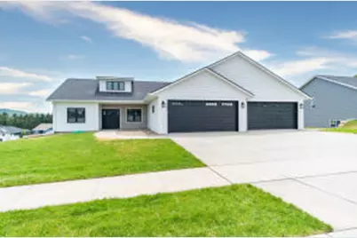 264  Southern Dr, Holmen, WI 54636 - Photo 1