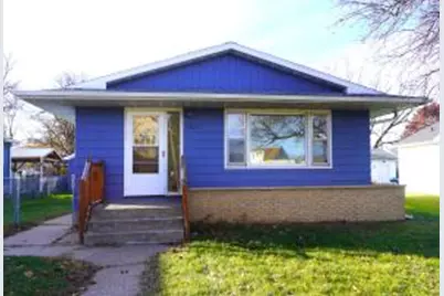 2904  Losey Blvd, La Crosse, WI 54601 - Photo 1