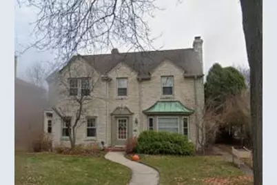 4412 N Wildwood Ave, Shorewood, WI 53211 - Photo 1