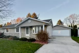 1420 Sunset Ridge Dr, West Bend, WI 53090 - Photo 1